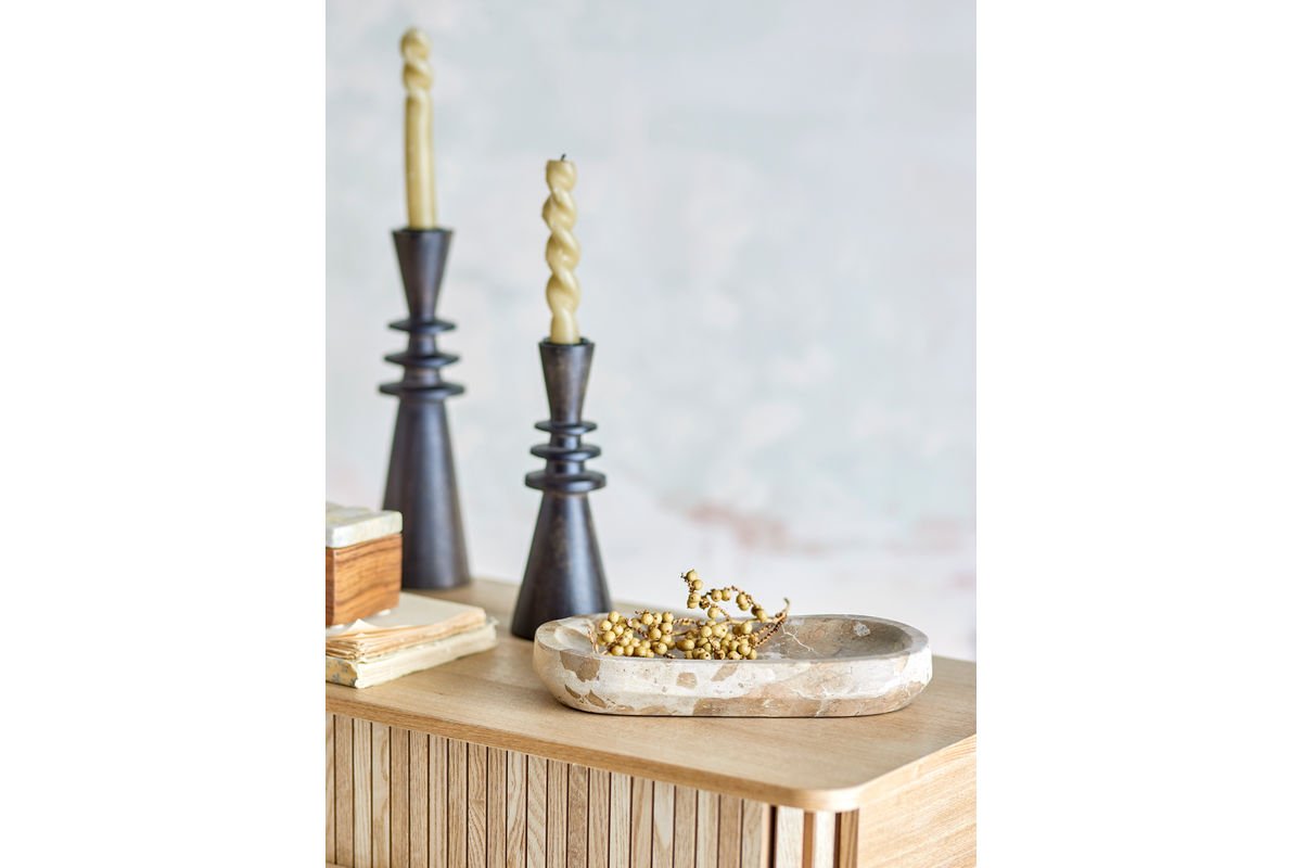 Tablett Ardesia – Polierter Naturmarmor in hellem Ton