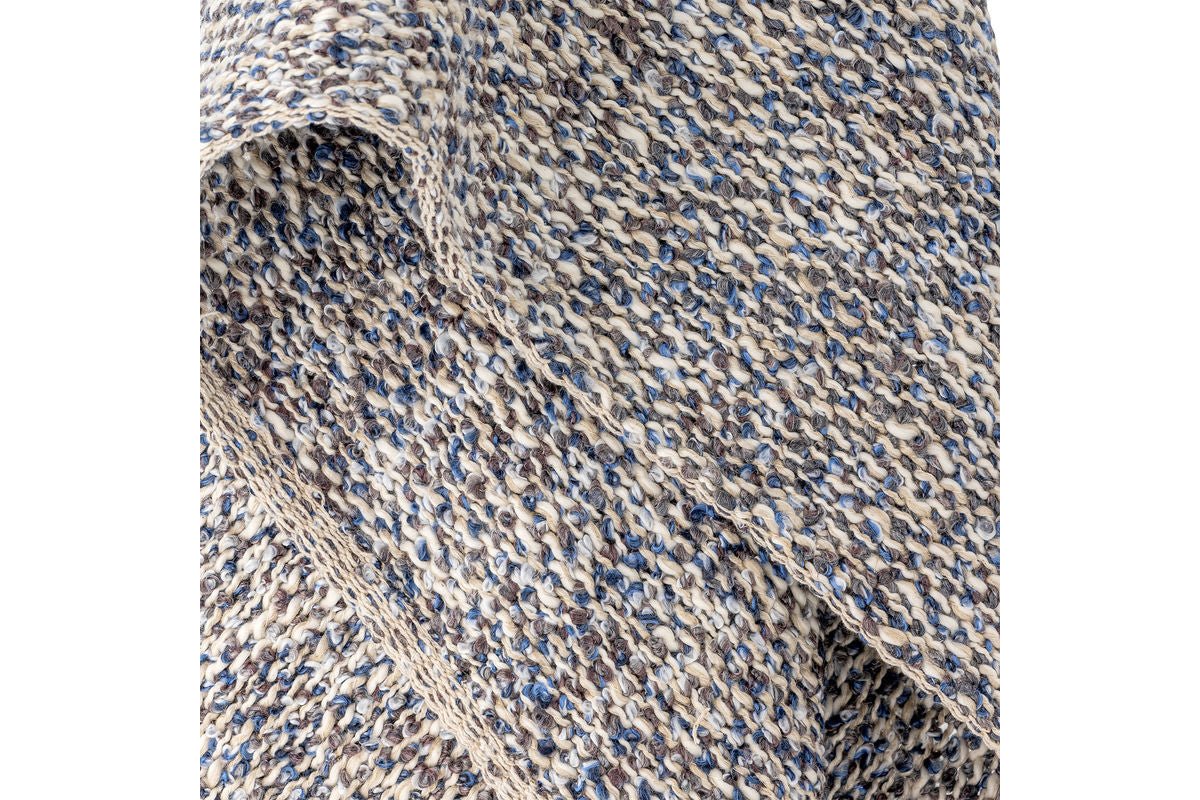 Tagesdecke Umi – Melierte Optik in Blau und Weiß