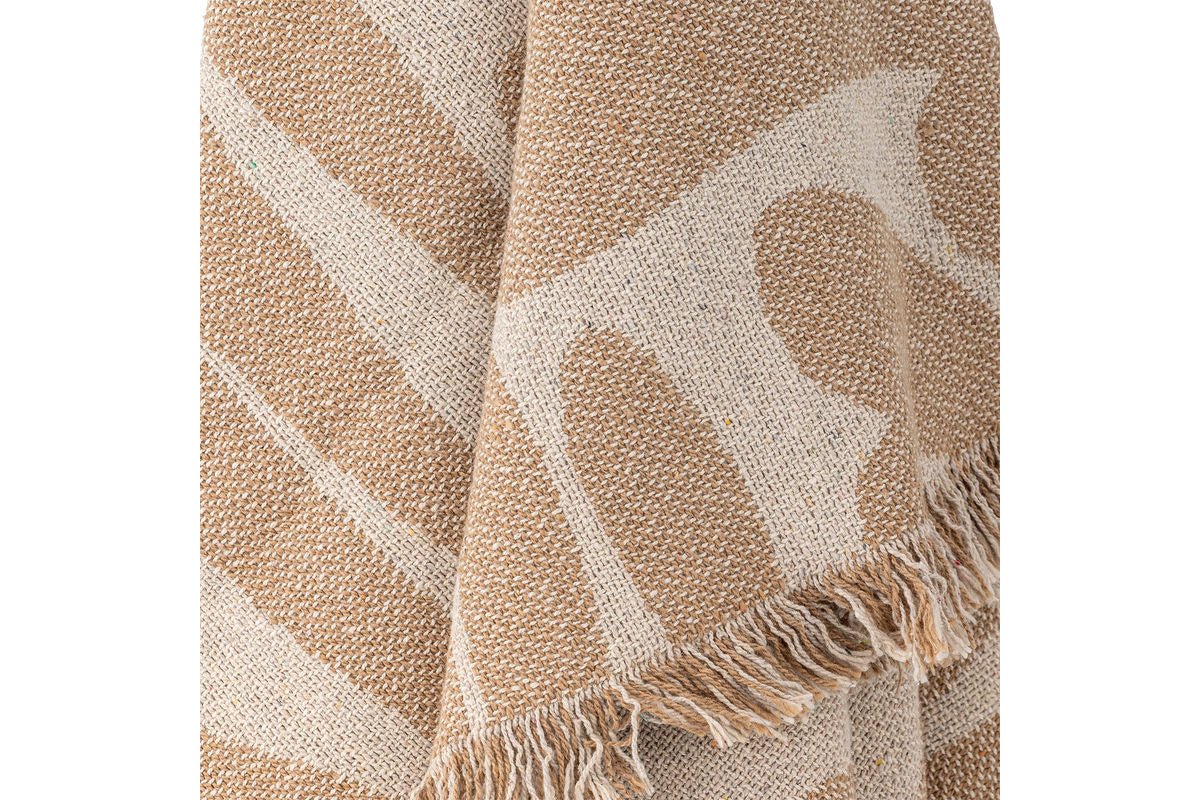 Überwurfdecke Yara – Braun, aus recycelter Baumwolle