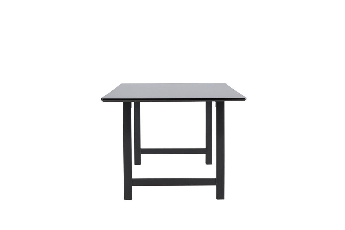 Esstisch Mavani - luxuriös und vielseitig kombinierbar