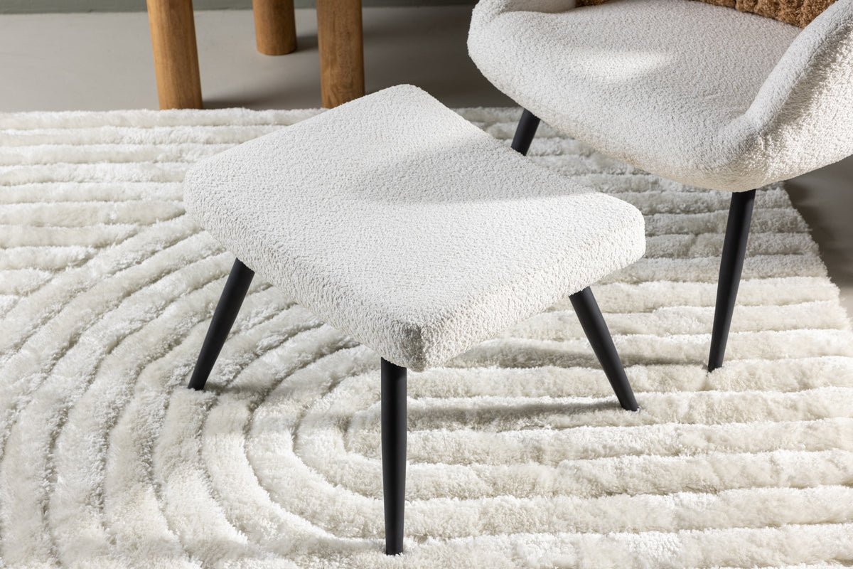 Sessel Verona - weißer Bouclé-Stoff & schwarze Metallbeine