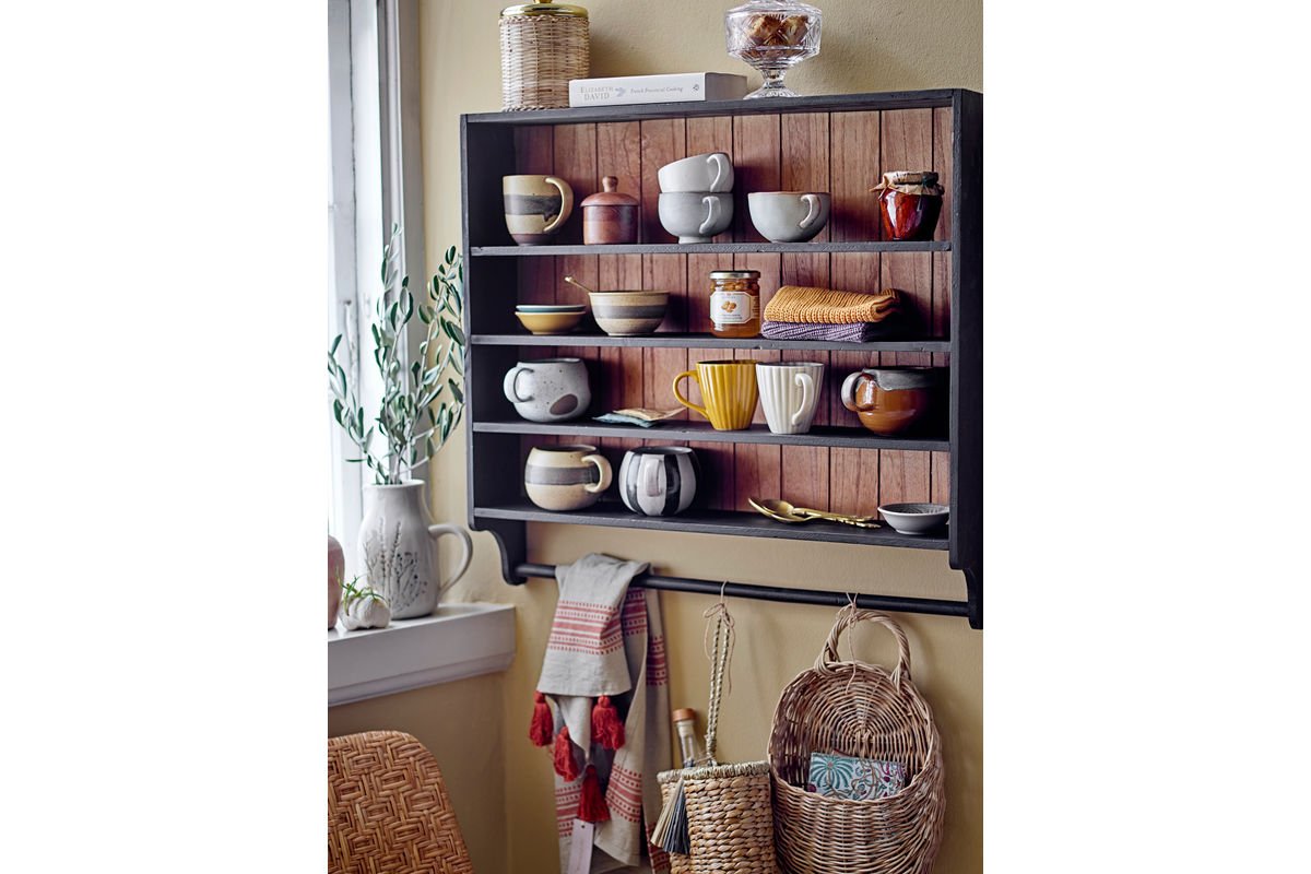 Krug Elva – handbemaltes Steingut mit Blumenmotiv