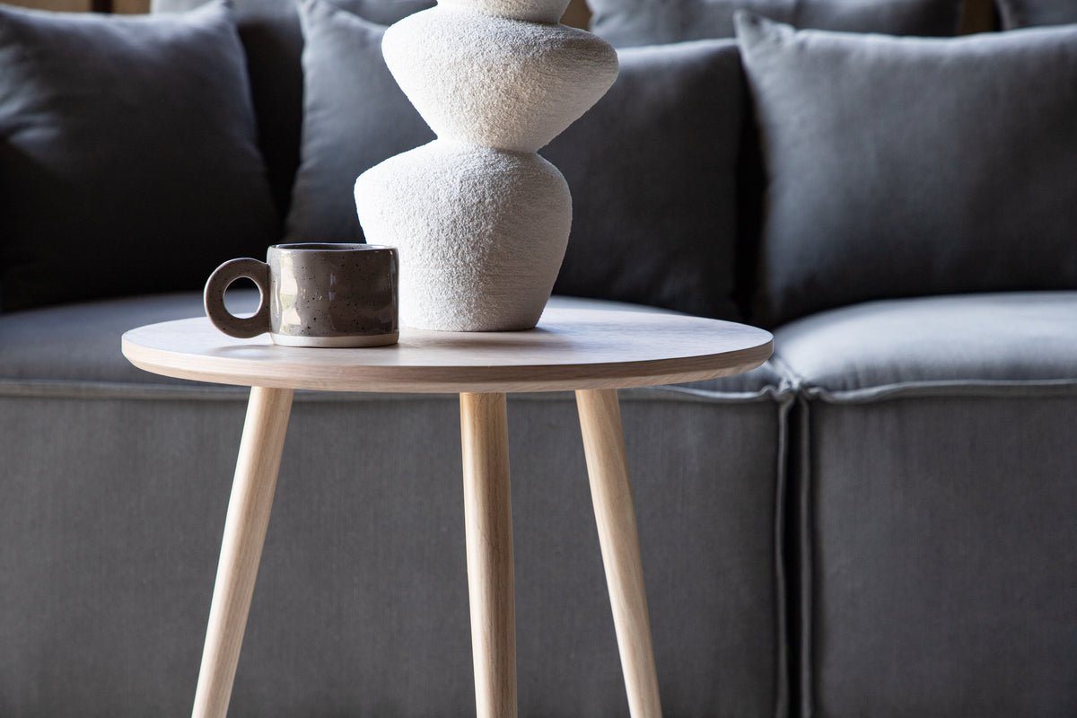 Beistelltisch Anela – Ø48 in zwei Farben