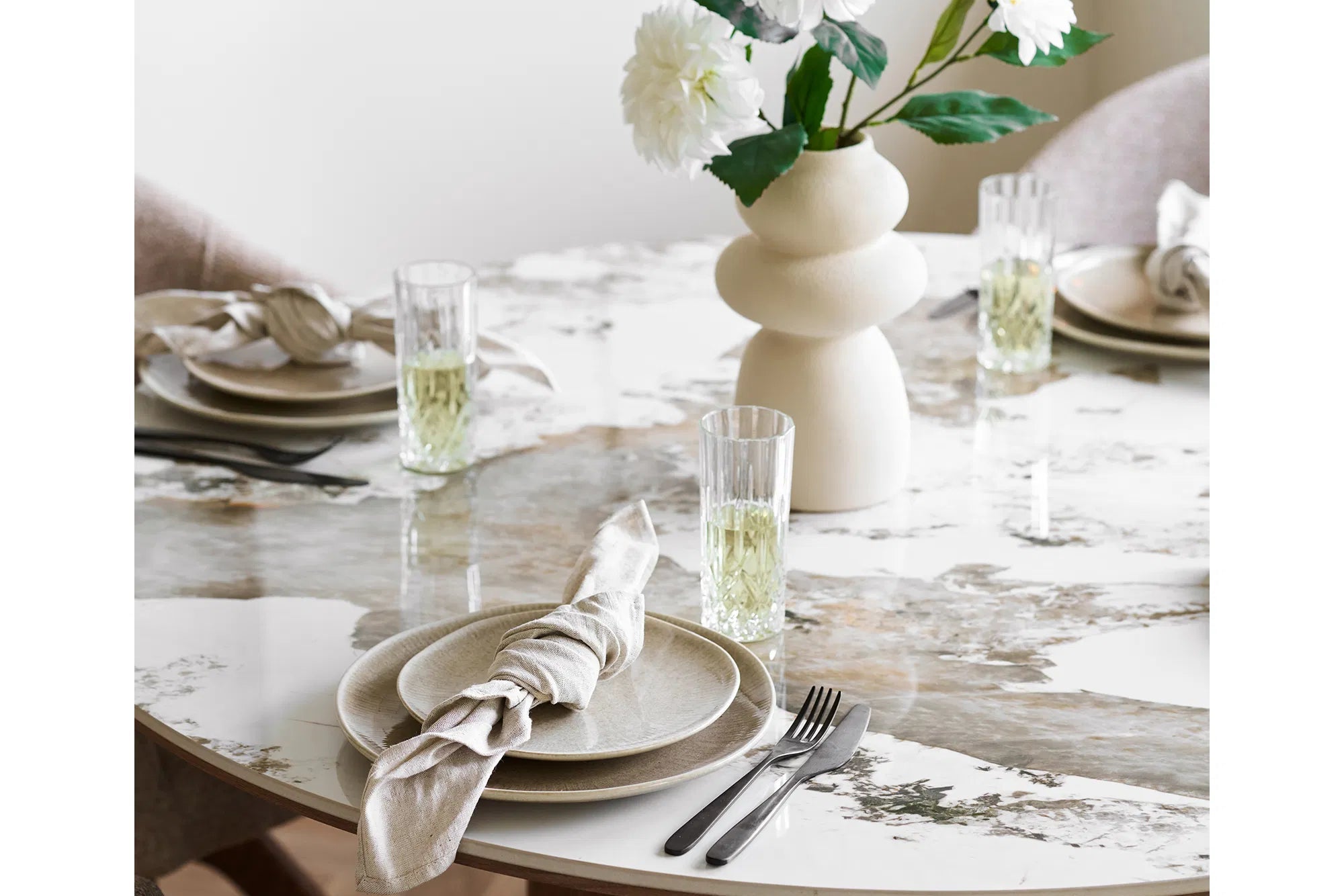 Teller Keldira – aus Steingut gefertigt in beige (4er Set)