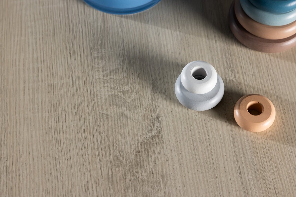 Kindertisch-Set Nordi – Tisch & 2 Hocker im skandinavischen Design