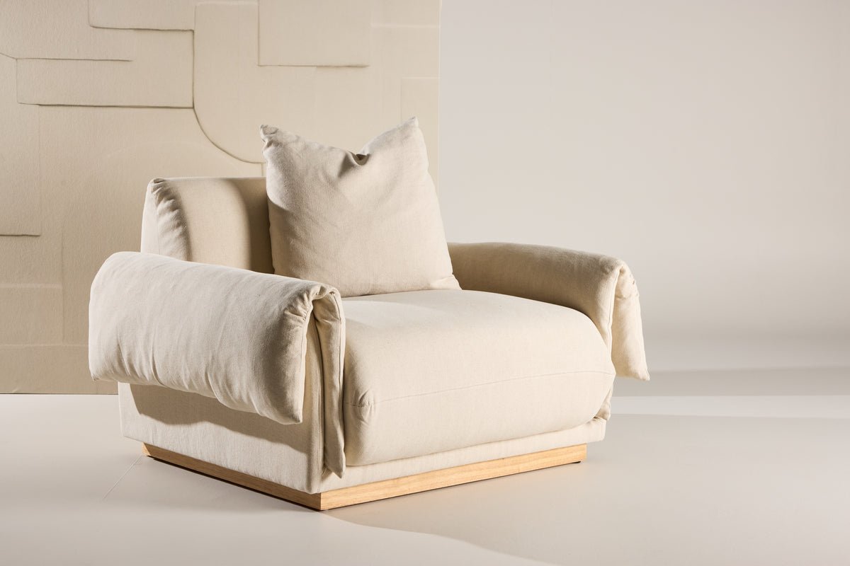 Sessel Möllner - aus Eichenholz mit Leinenbezug