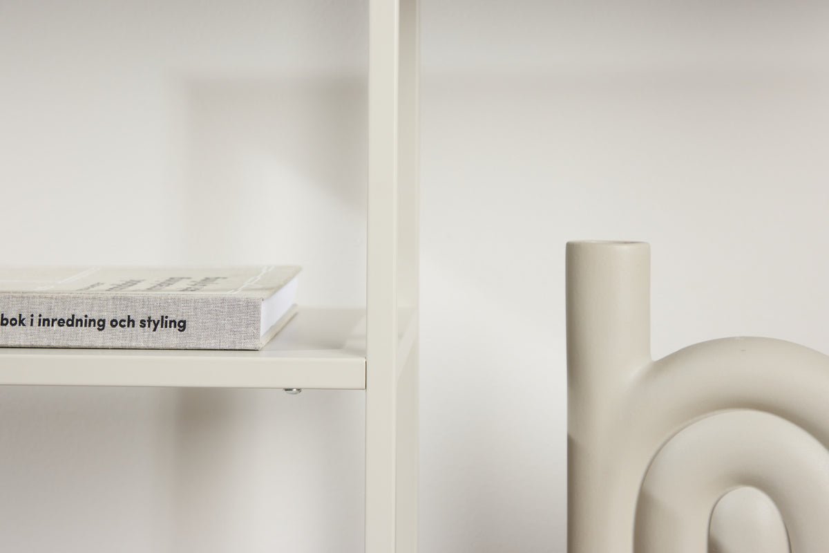 Beistelltisch Lenny – in sanftem Beigeton