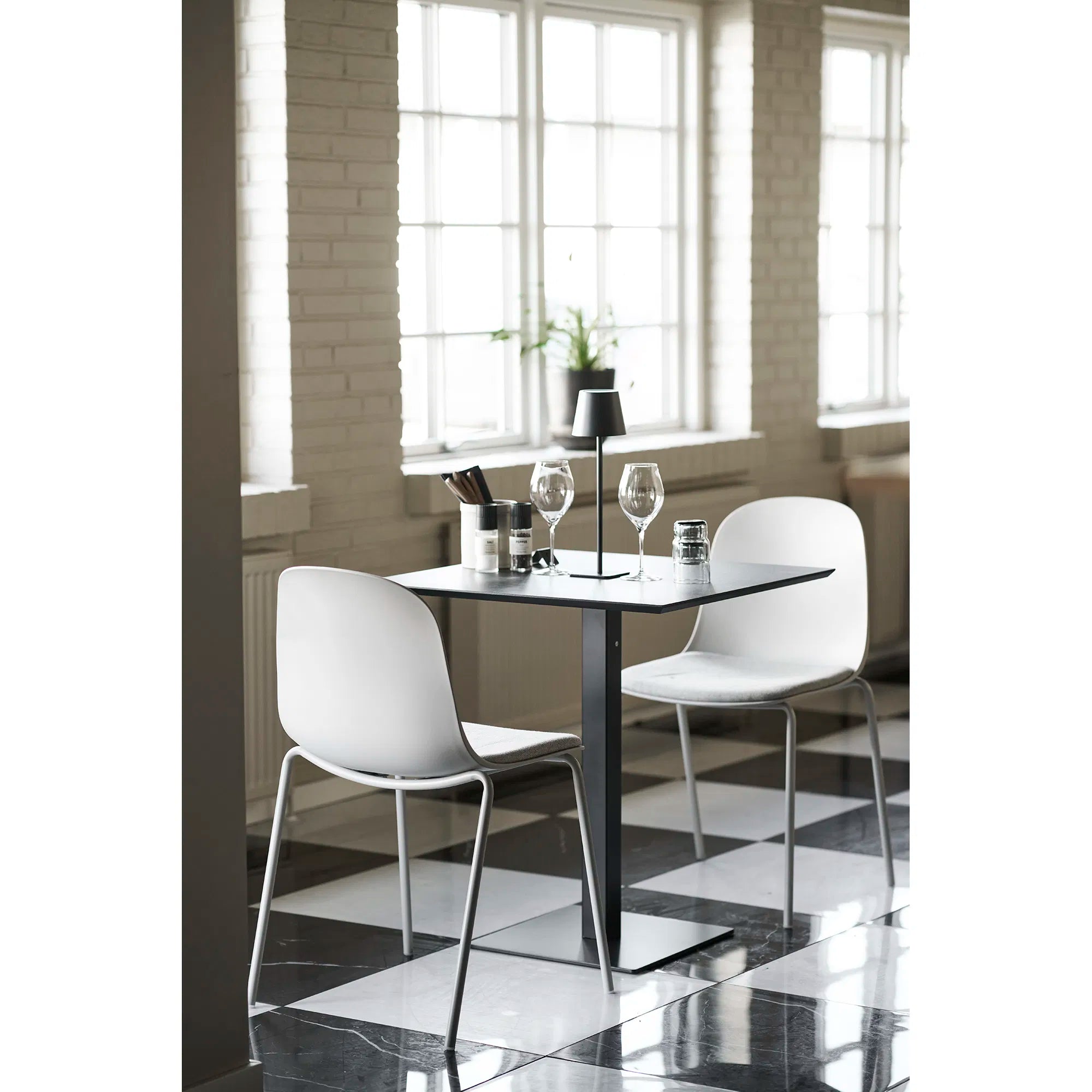 Tischlampe „Lucardo“ – Minimalistisches Design