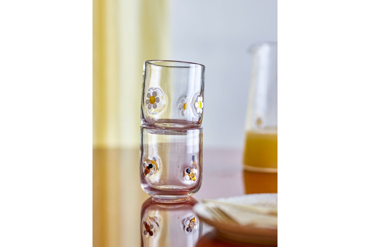 Trinkglas Mellia – Klarglas mit floralen Reliefdetails (2er-Set)