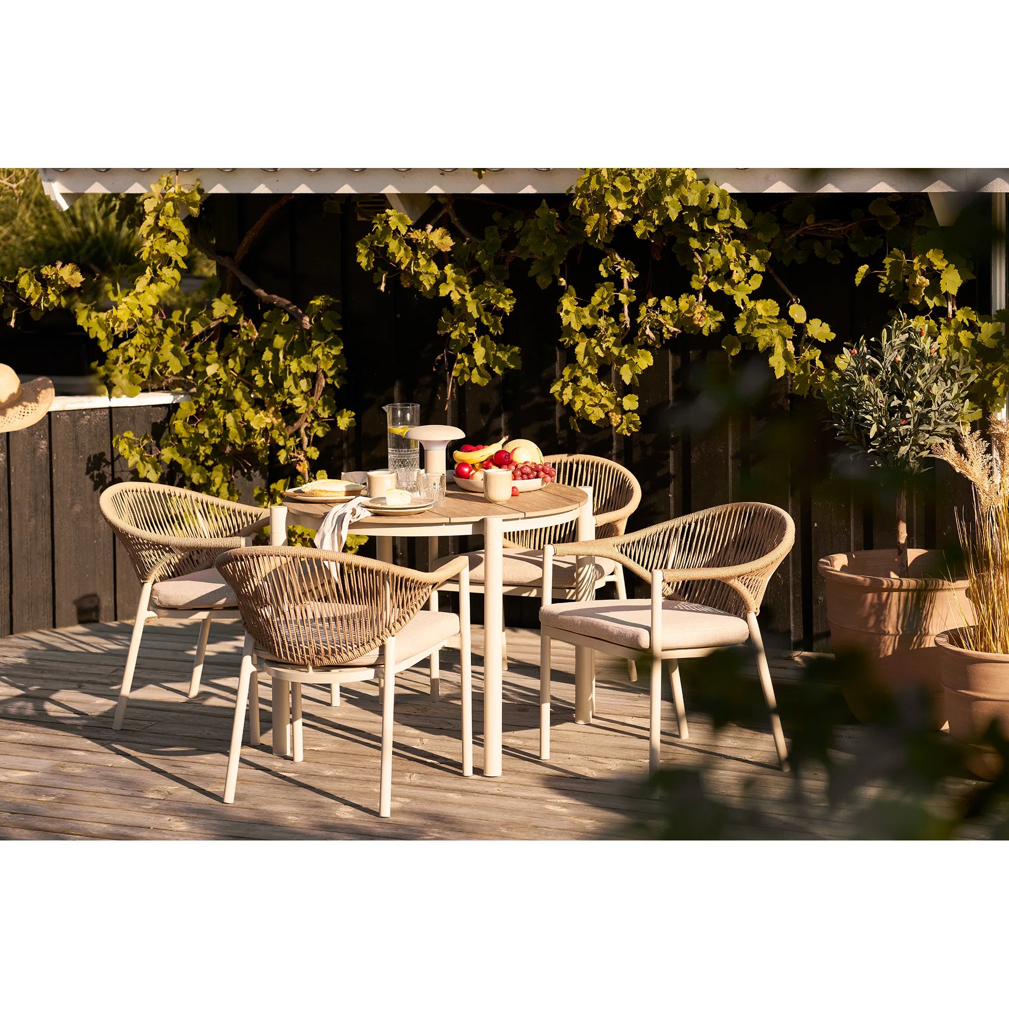 Garten-Tischlampe „Norvara“ – wetterfest für Balkon & Outdoor-Bereich