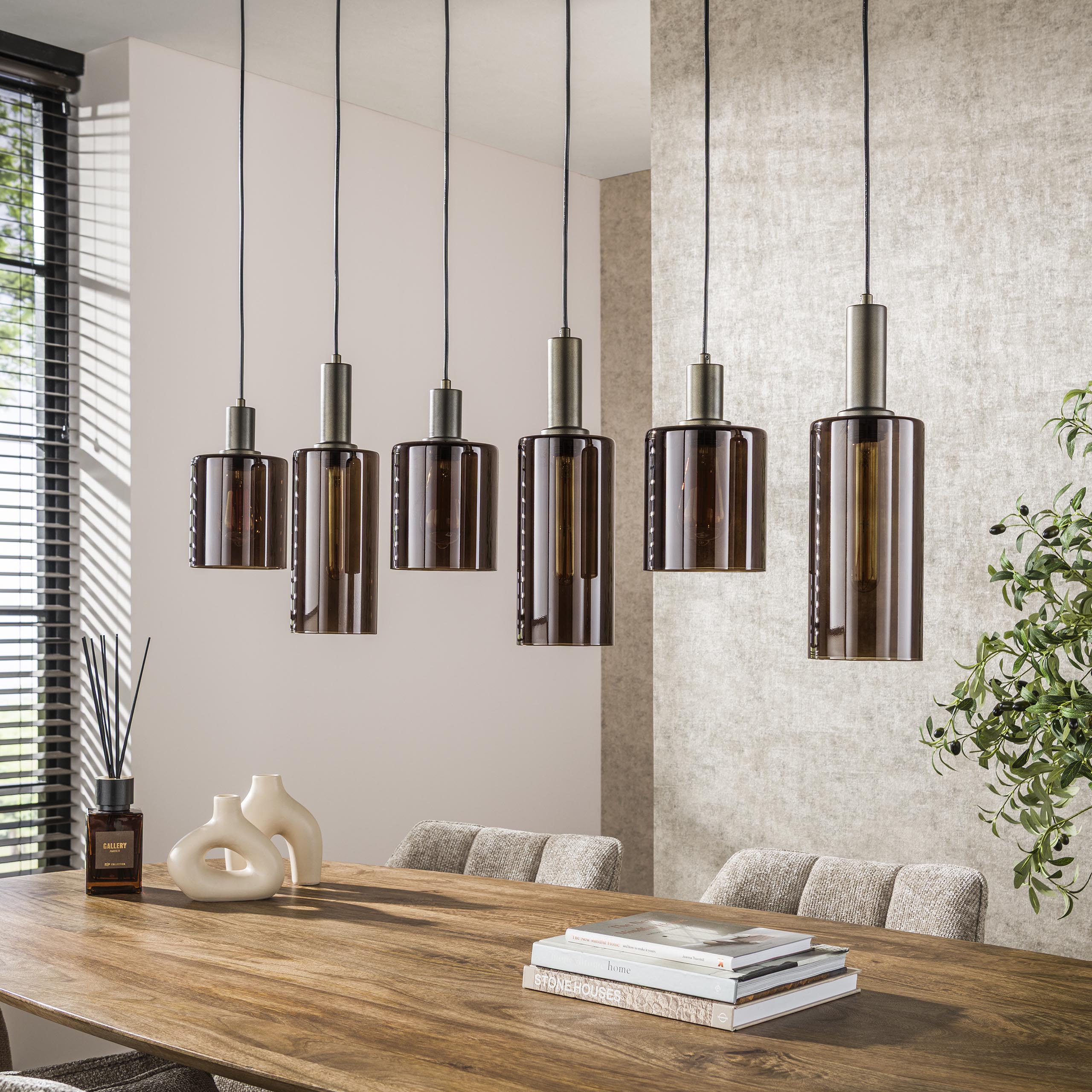 Pendelleuchte Ayu – Zylindrische Glasschirme in Braun (6-flammig)