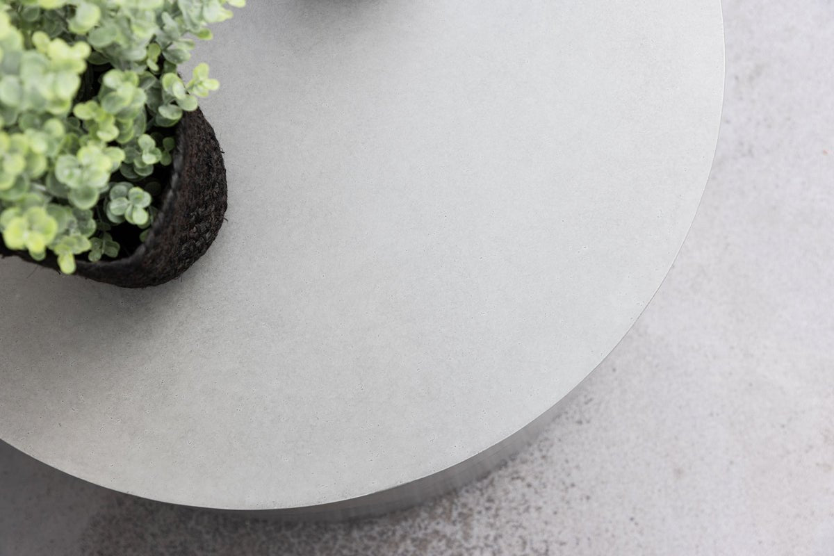 Garten Beistelltisch India - Ø60 aus Aluminium in der Farbe Grau
