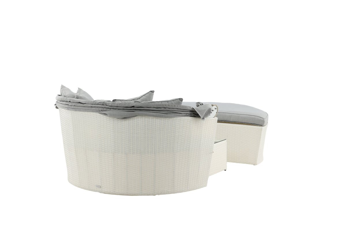 Sonnenliege Zelora- aus Kunsrattan inklusive Kissen