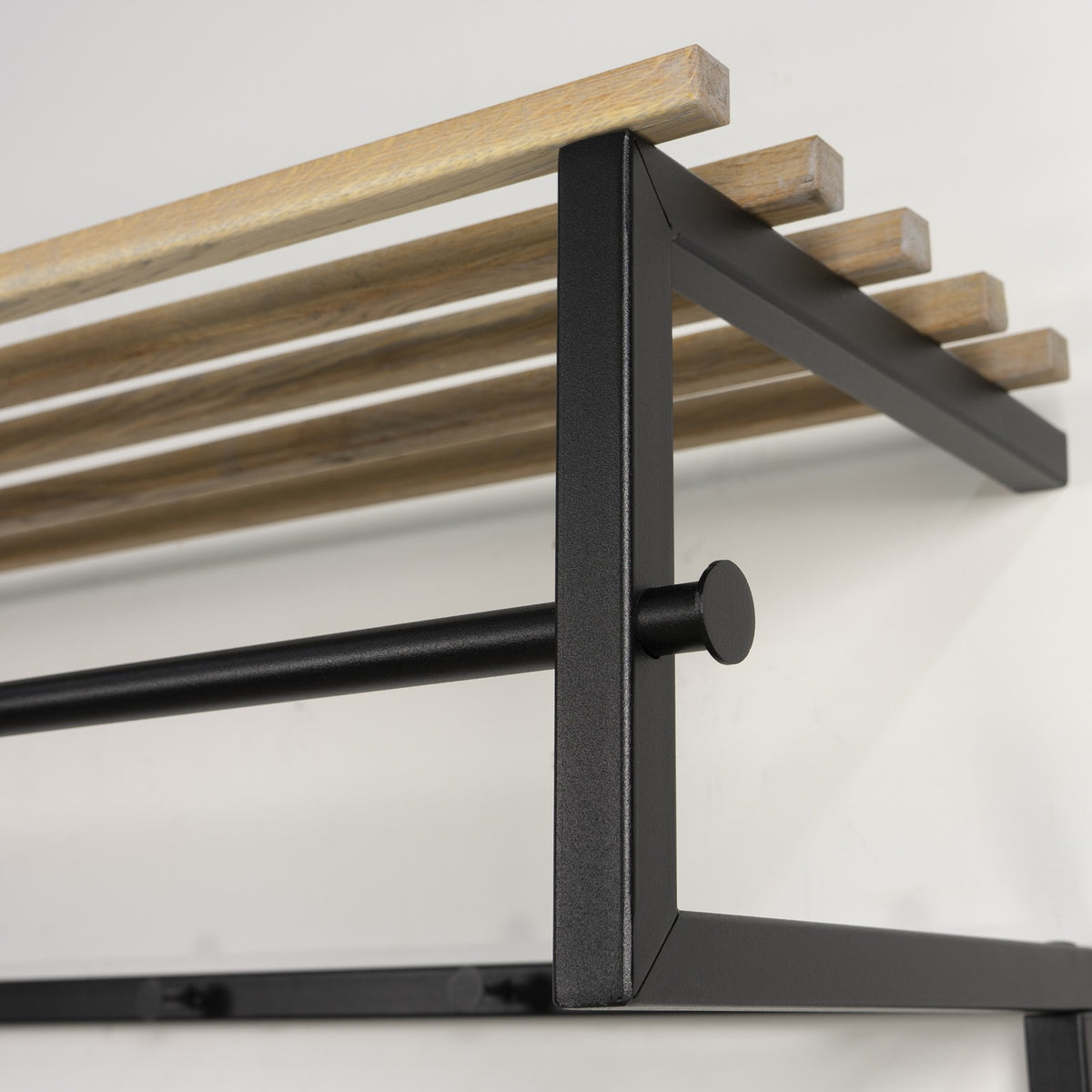 Designer Wandgarderobe Cavira