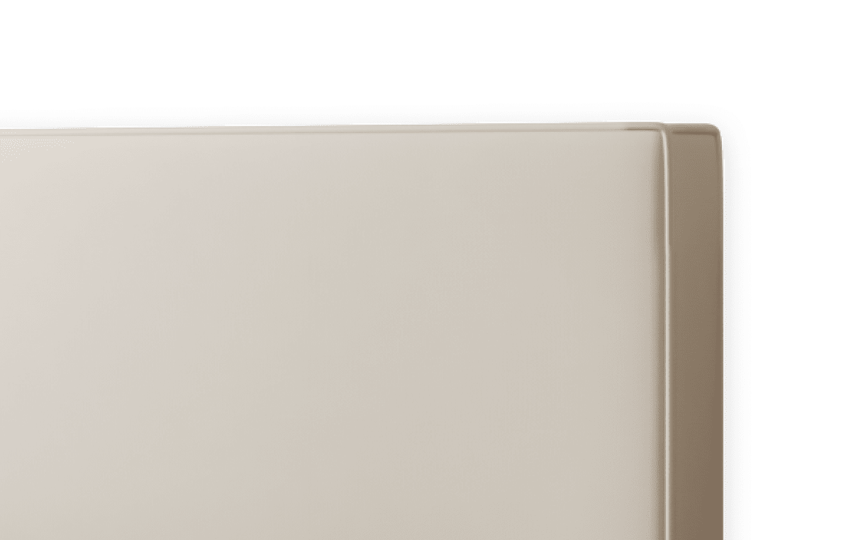 Custom Polsterbett: Headboard