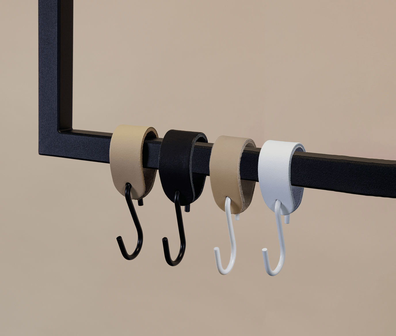 Leder Kleiderhaken Arcoro aus Stahl & Echtleder