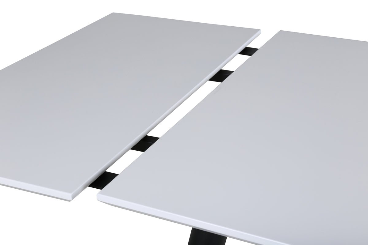 Esstisch Sarin - flexibel für kleine und große Runden