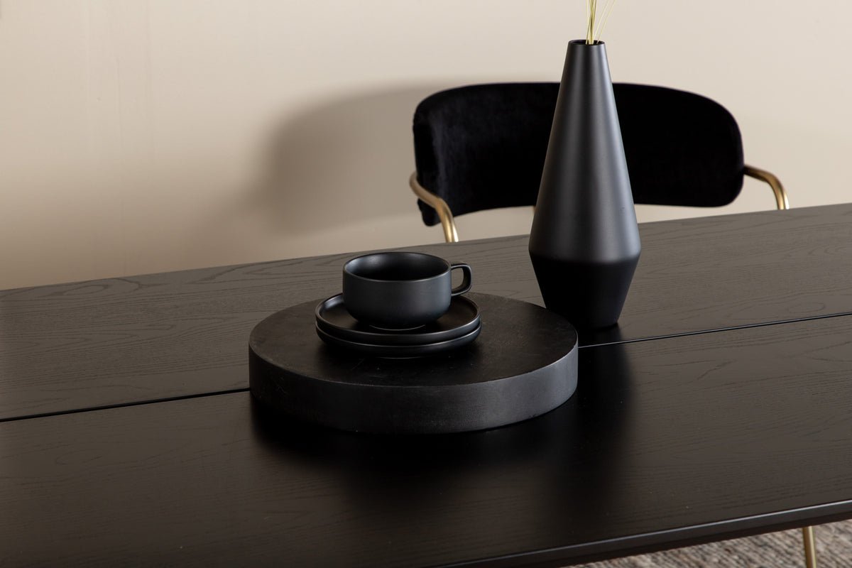 Esstisch Amani - stilvolle Eleganz für Ihr Zuhause