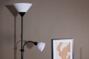 Stehlampe Ragnar – Schlanke, moderne Silhouette 2-flammig