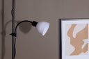 Stehlampe Ragnar – Schlanke, moderne Silhouette 2-flammig
