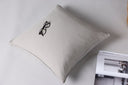 Kissenbezug Moments - 60x60 cm in Beige und Grau aus 100% Baumwolle