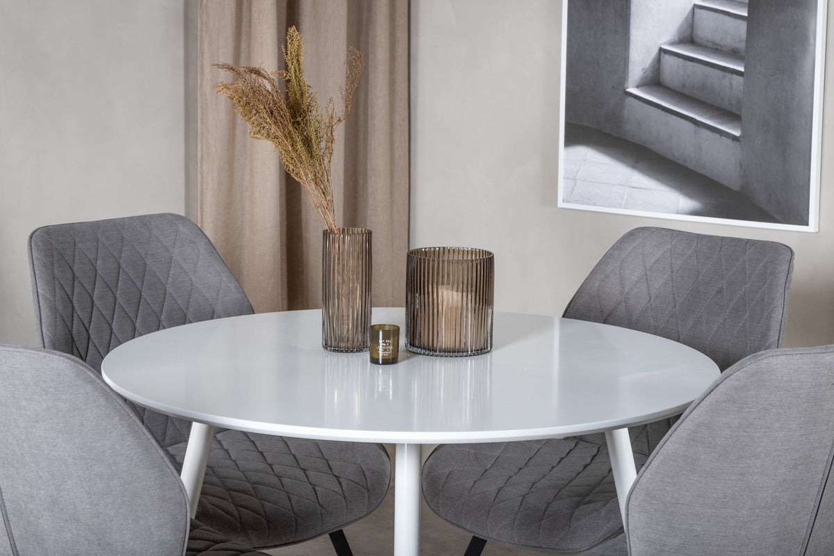 Esstisch Murry - fügt sich harmonisch in verschiedene Einrichtungsstile ein