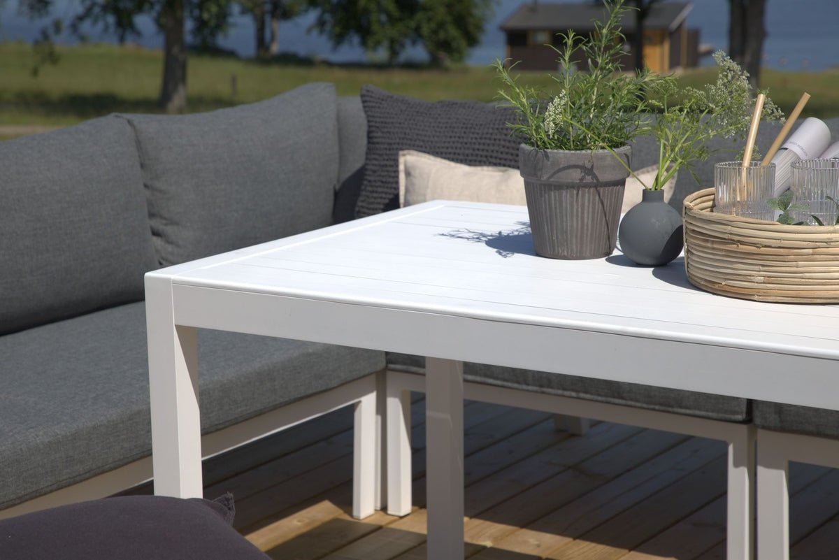 Garten Loungeset Jule – 4-teiliges Set mit grauen Kissen
