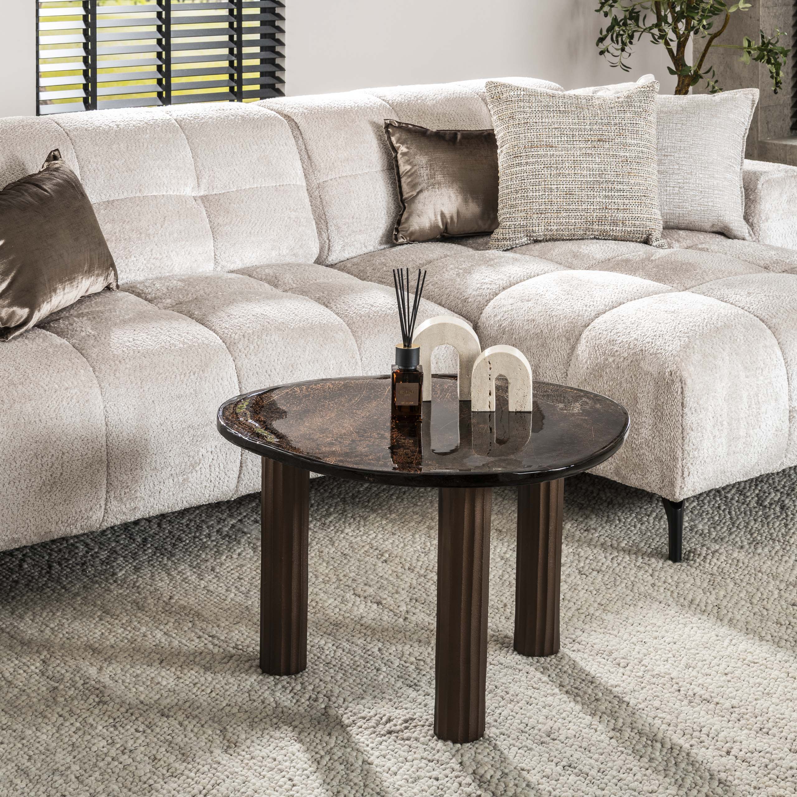 Couchtisch Elysium - Größe L in Antikkupfer oder Antikgold mit Gussglas