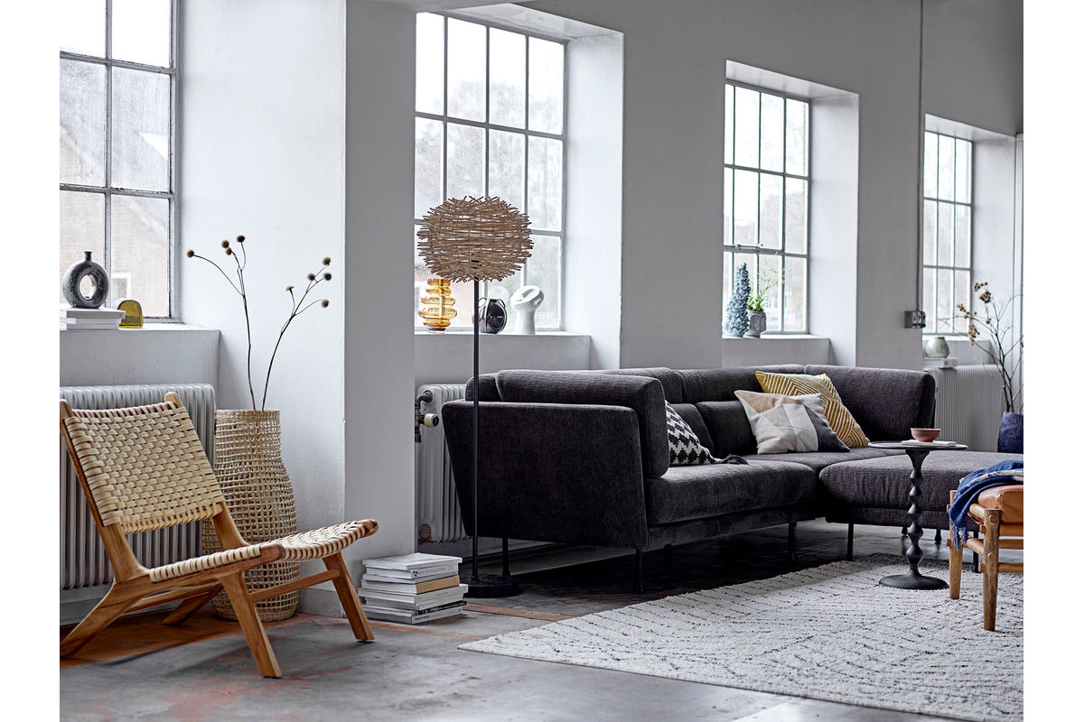 Beistelltisch Varo – aus schwarzem Aluminium