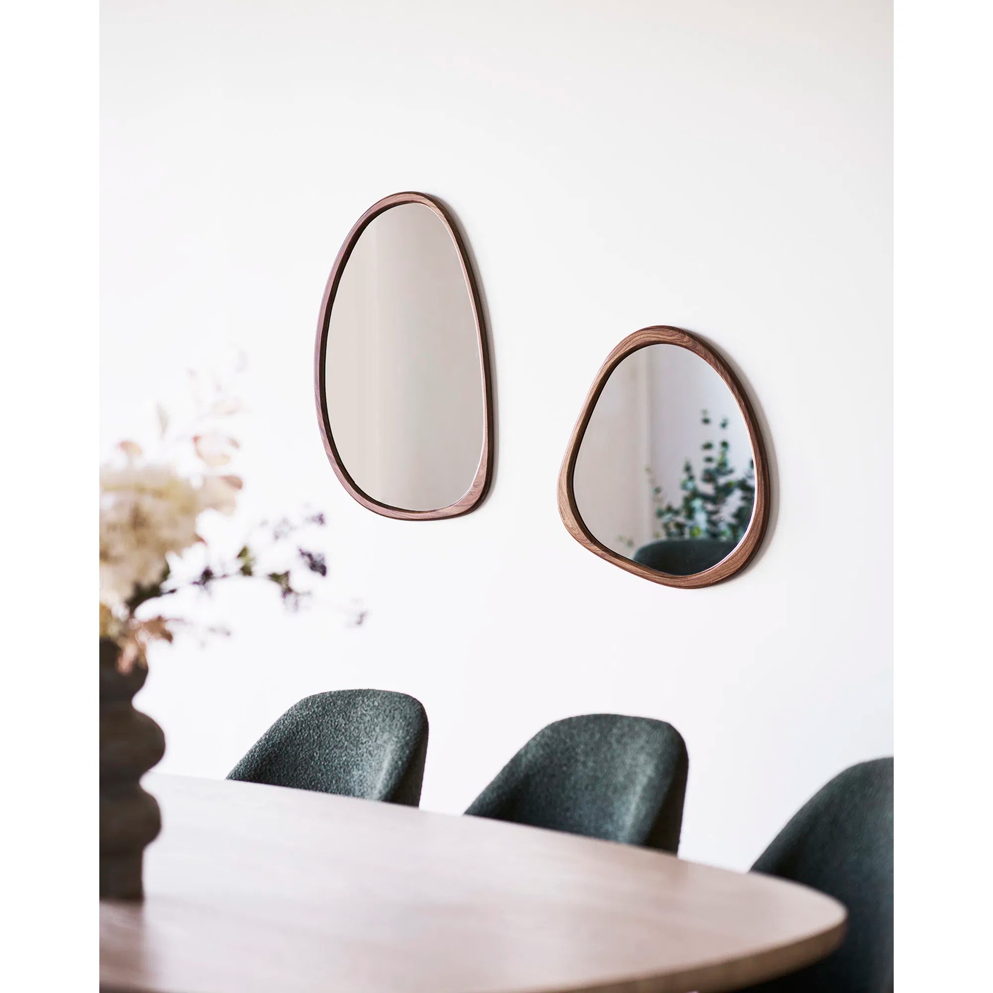 Spiegel Ardano – Organische Form im Holz-Look (44×48 cm)