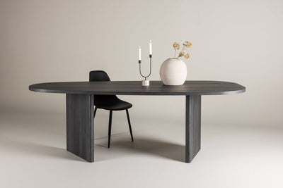 Esstisch  Oaky - ein eleganter Tisch in ovaler Form