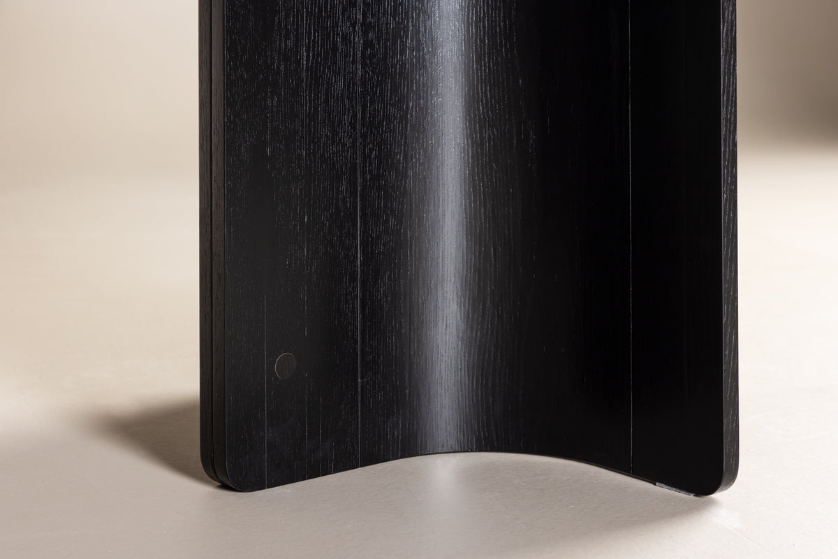 Esstisch Alura - im harmonischen Design mit eleganter Note