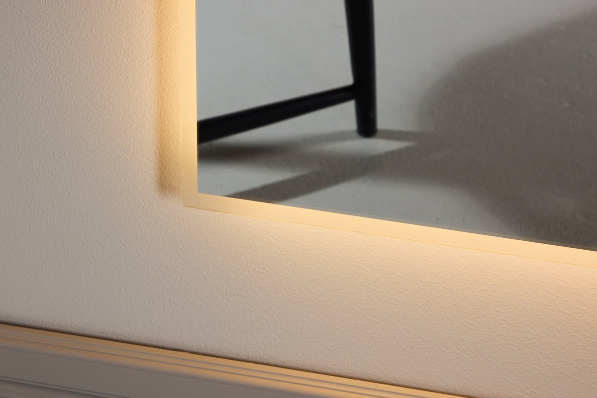 Spiegel Lumino – mit Beleuchtung