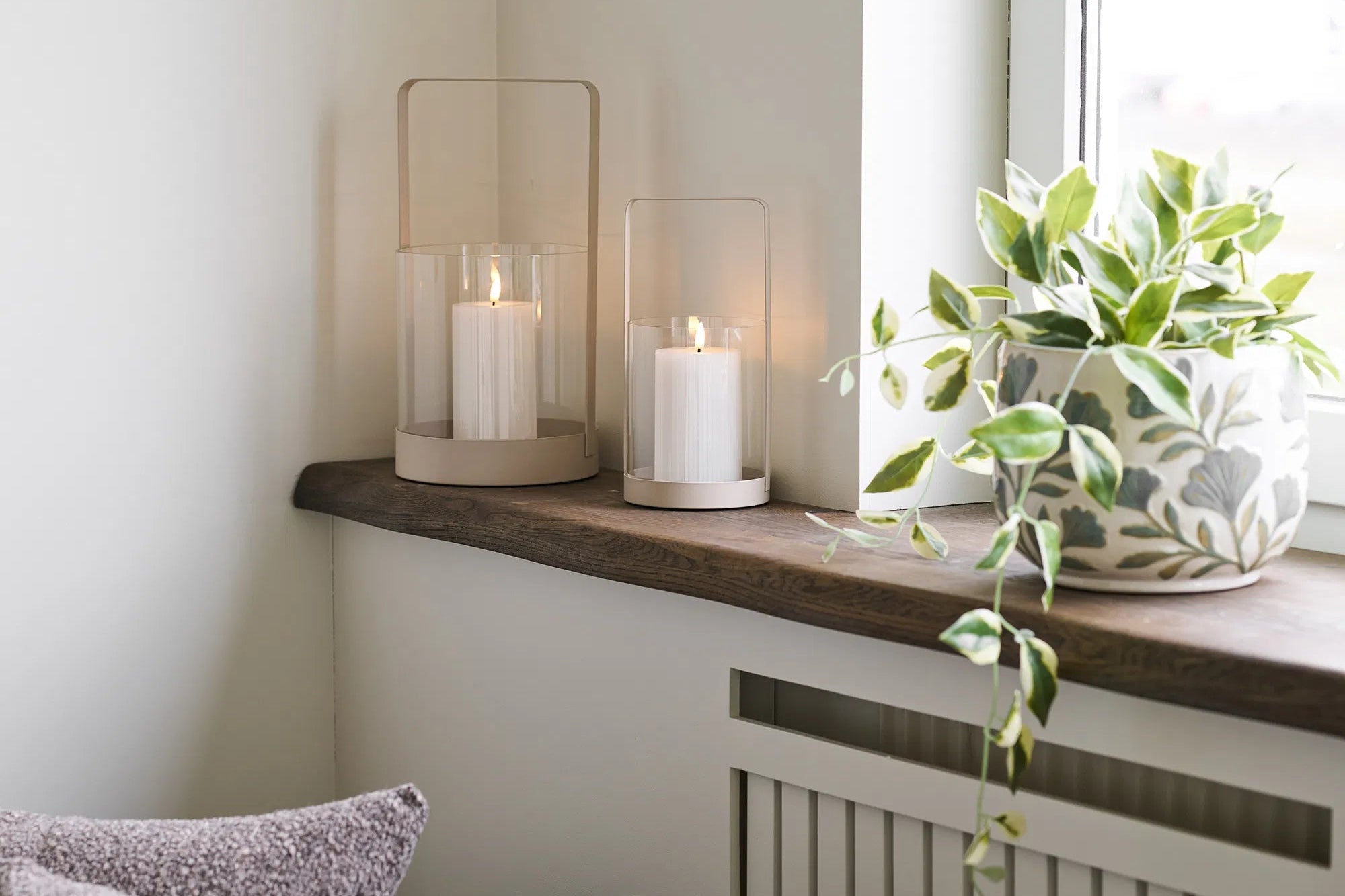 Kerzenhalter Narviona – aus Metall und Glas gefertigt (2er Set)