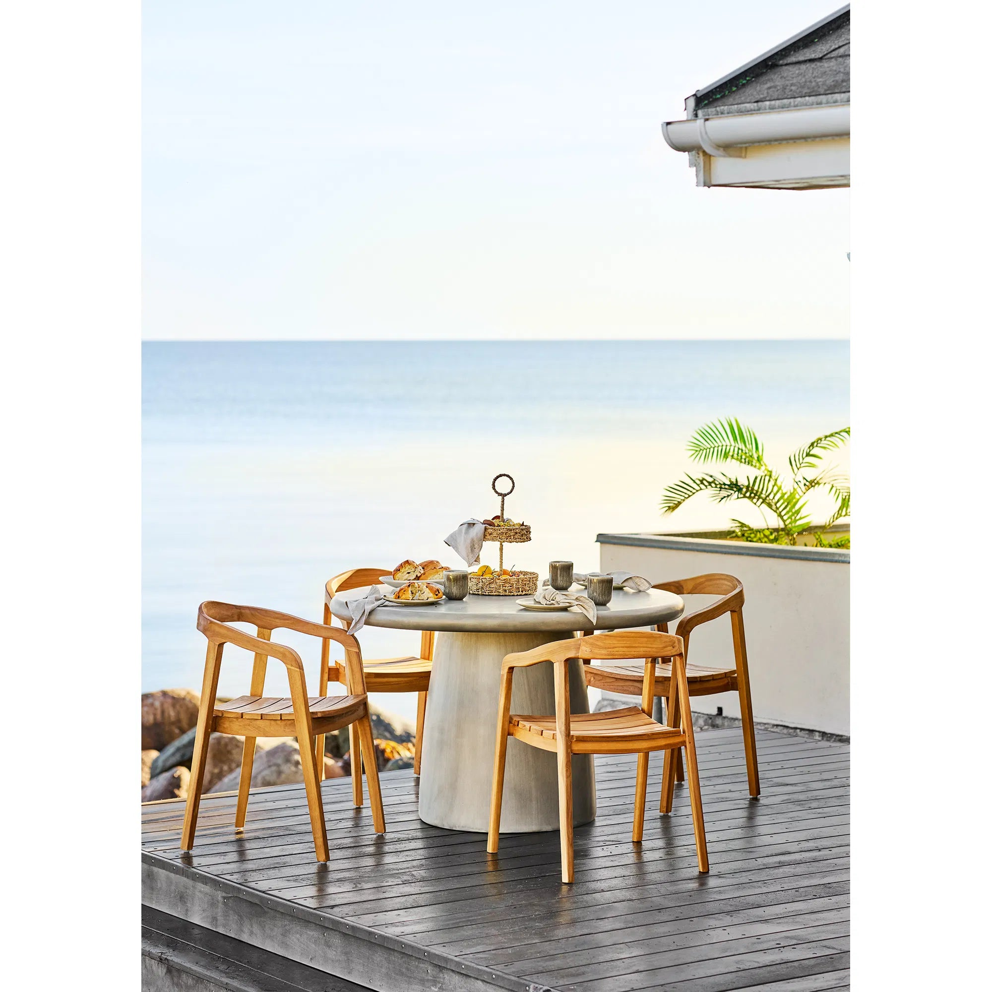 Garten Esstisch Fjandria - echter Blickfang in Grau