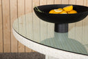 Gartentisch Eluno - das moderne Design schafft eine gemütliche Atmosphäre