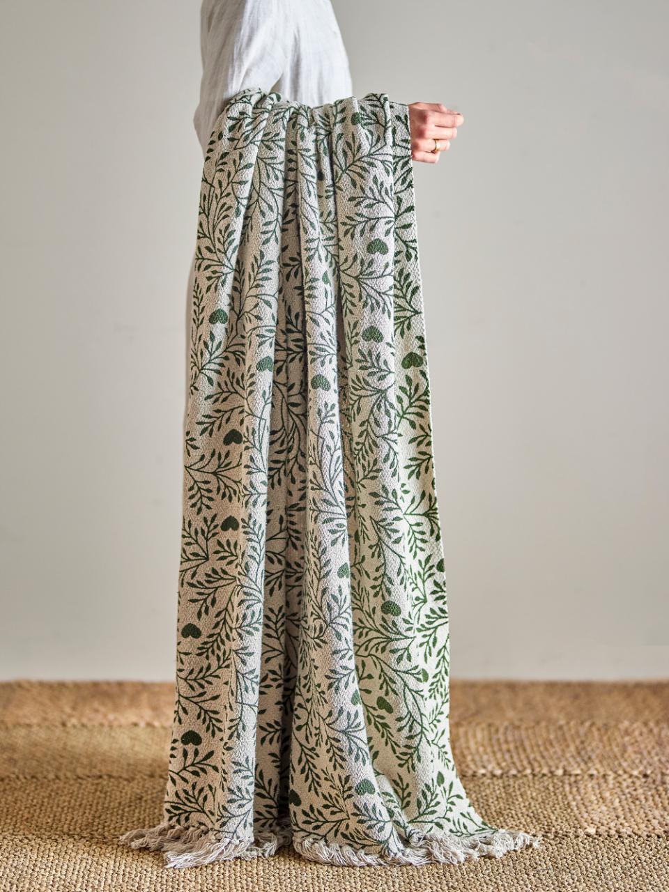 Überwurfdecke  Wattle – Grün, aus recycelter Baumwolle